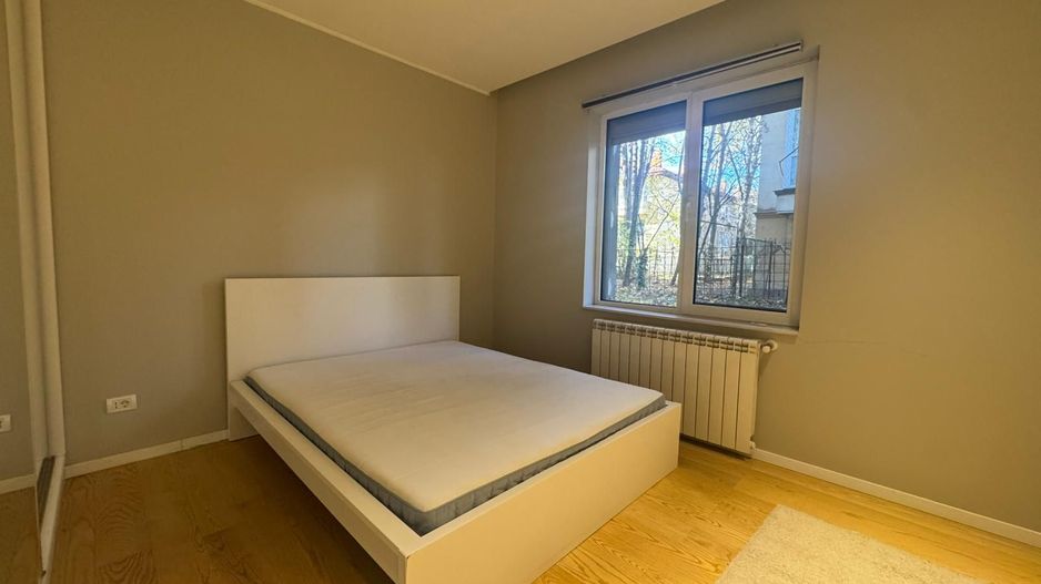 2 CAMERE DECOMANDAT || Primaverii || Jean Monet - Poză 10