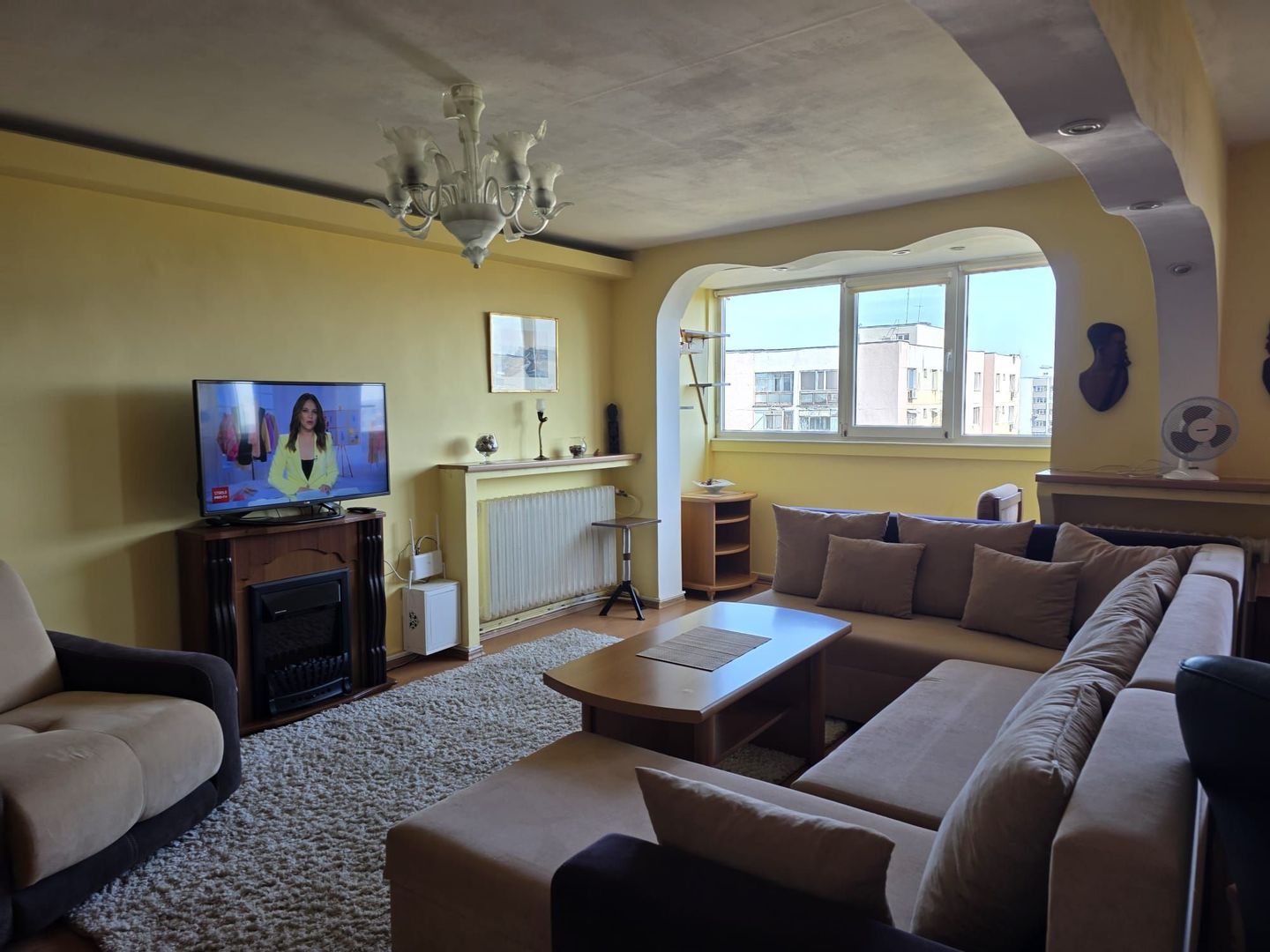 Apartament de închiriat cu 2 camere – Drumul Taberei, lângă metrou Râul Doamnei - Poză 2
