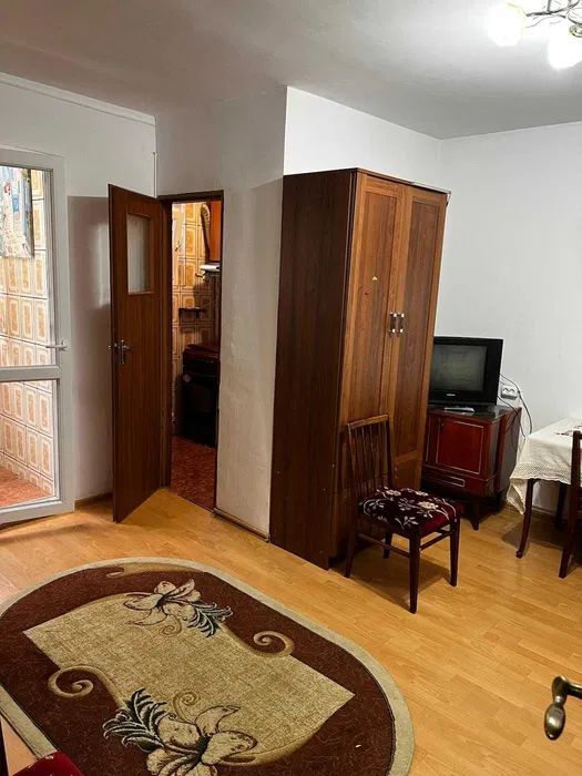 Apartament cu doua camere, Aparatorii Patriei, 65.000€ - Poză 3