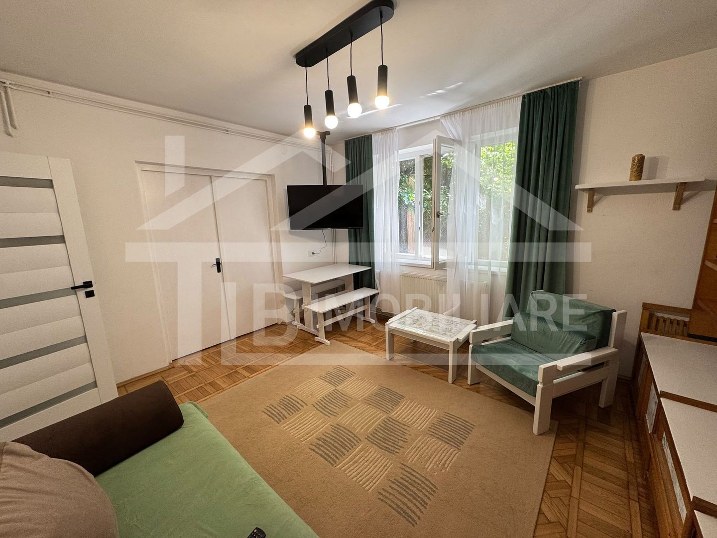 Apartament cu 2 camere, 48mp, Zona UMFST - Poză 1