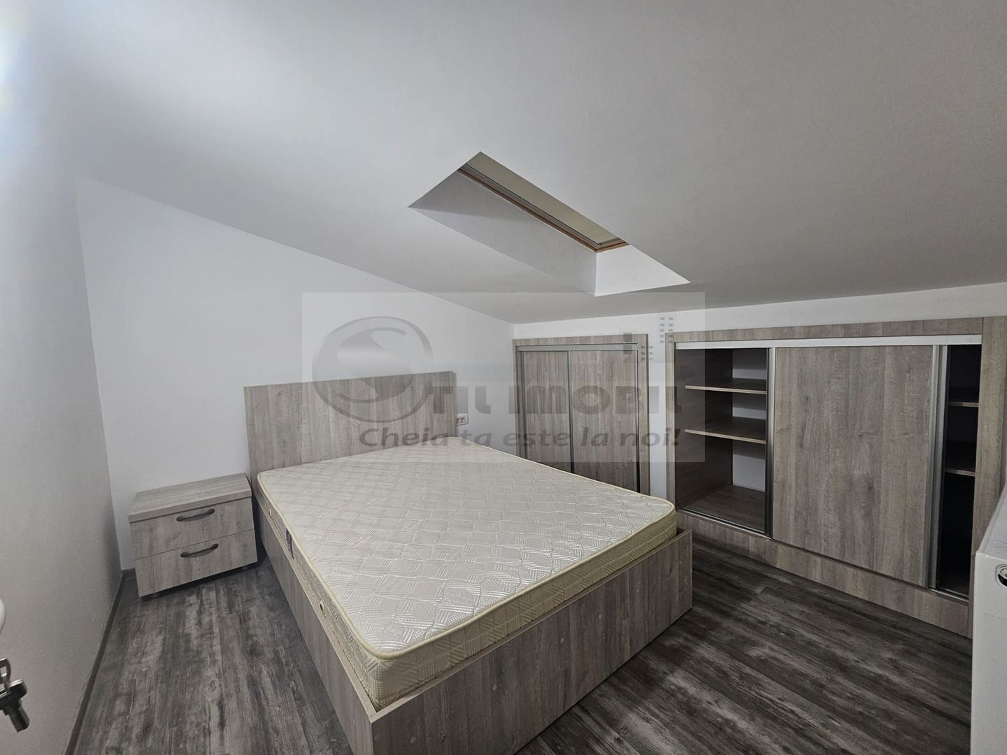Apartament 2 camere - 2 niveluri - 2 bai - 90mp - Poză 8