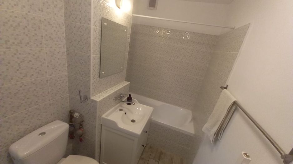 Închiriere Garsonieră Decebal, renovata, 8 min metrou - Poză 7