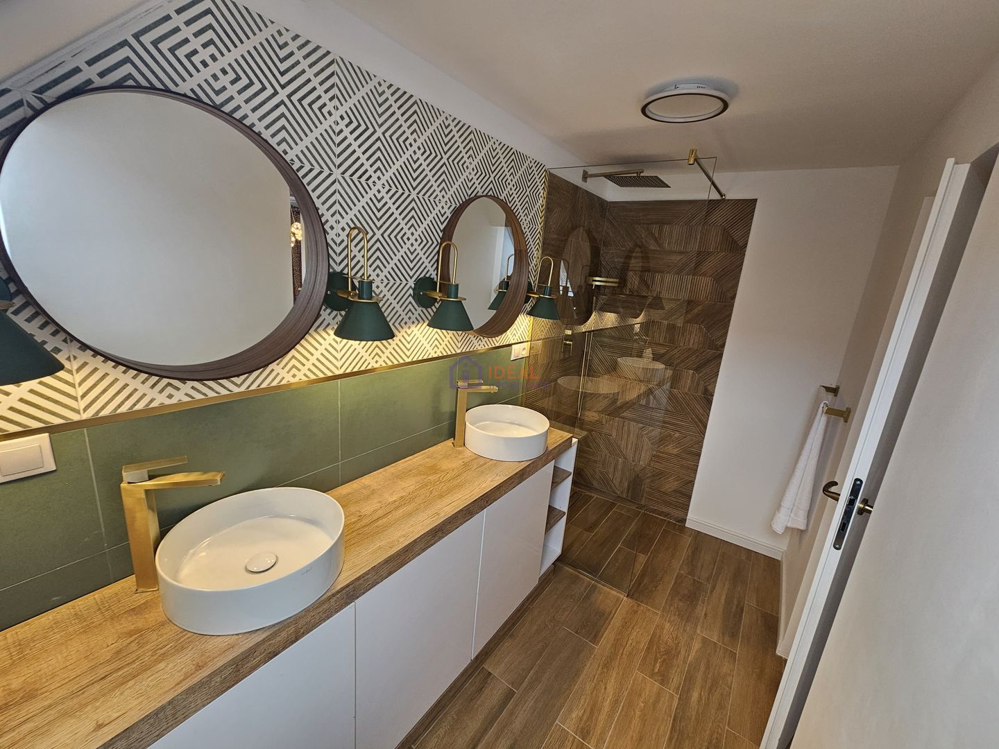 Casa Individuala cu 7 camere Mobilata si Utilata, zona Turnisor - Poză 16