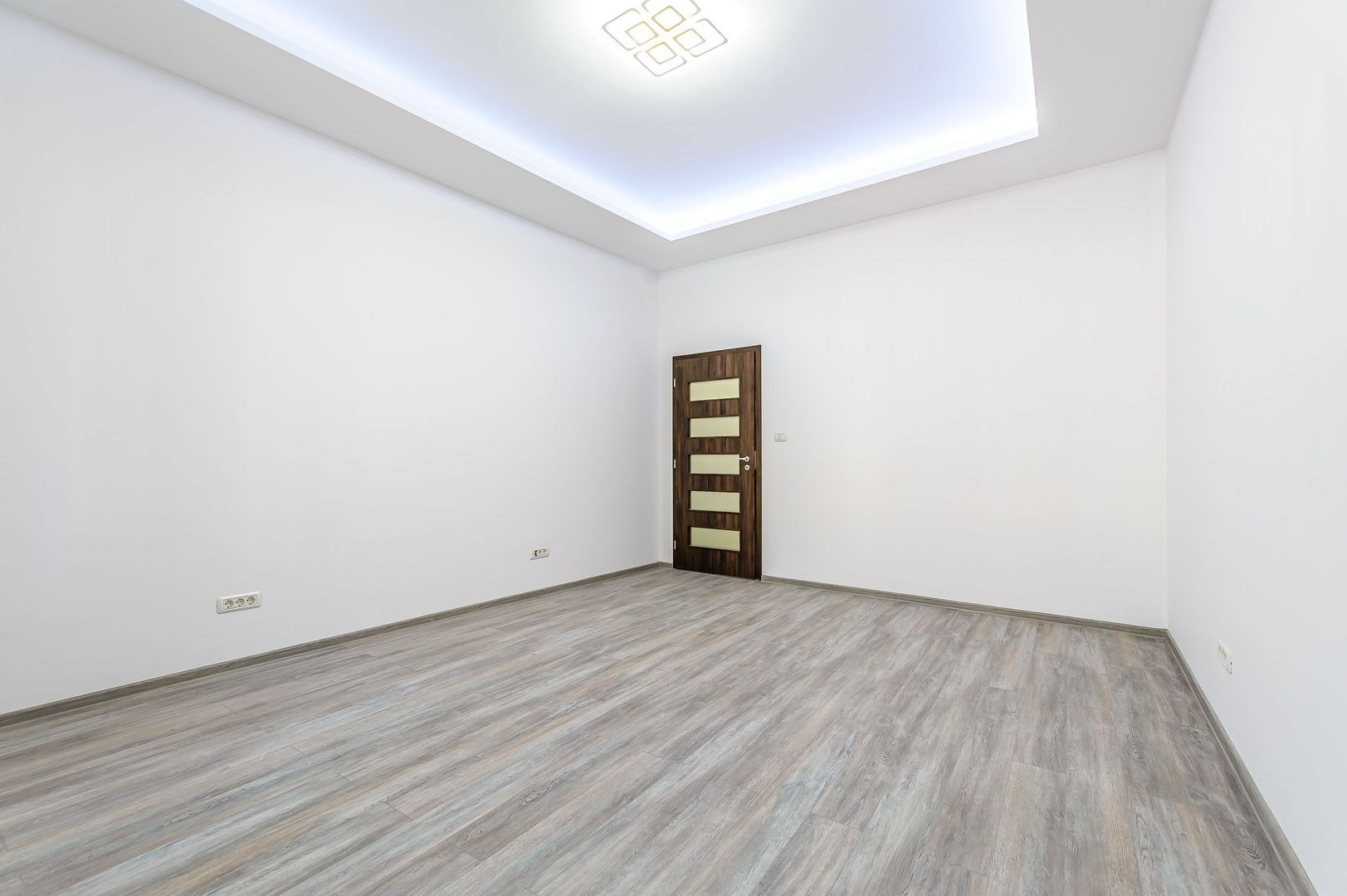 Apartament la casă cu destinații multiple Ultracentral - Poză 8