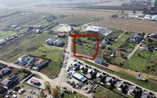 Teren intravilan MIROSLAVA 4.023 mp - Poză 3