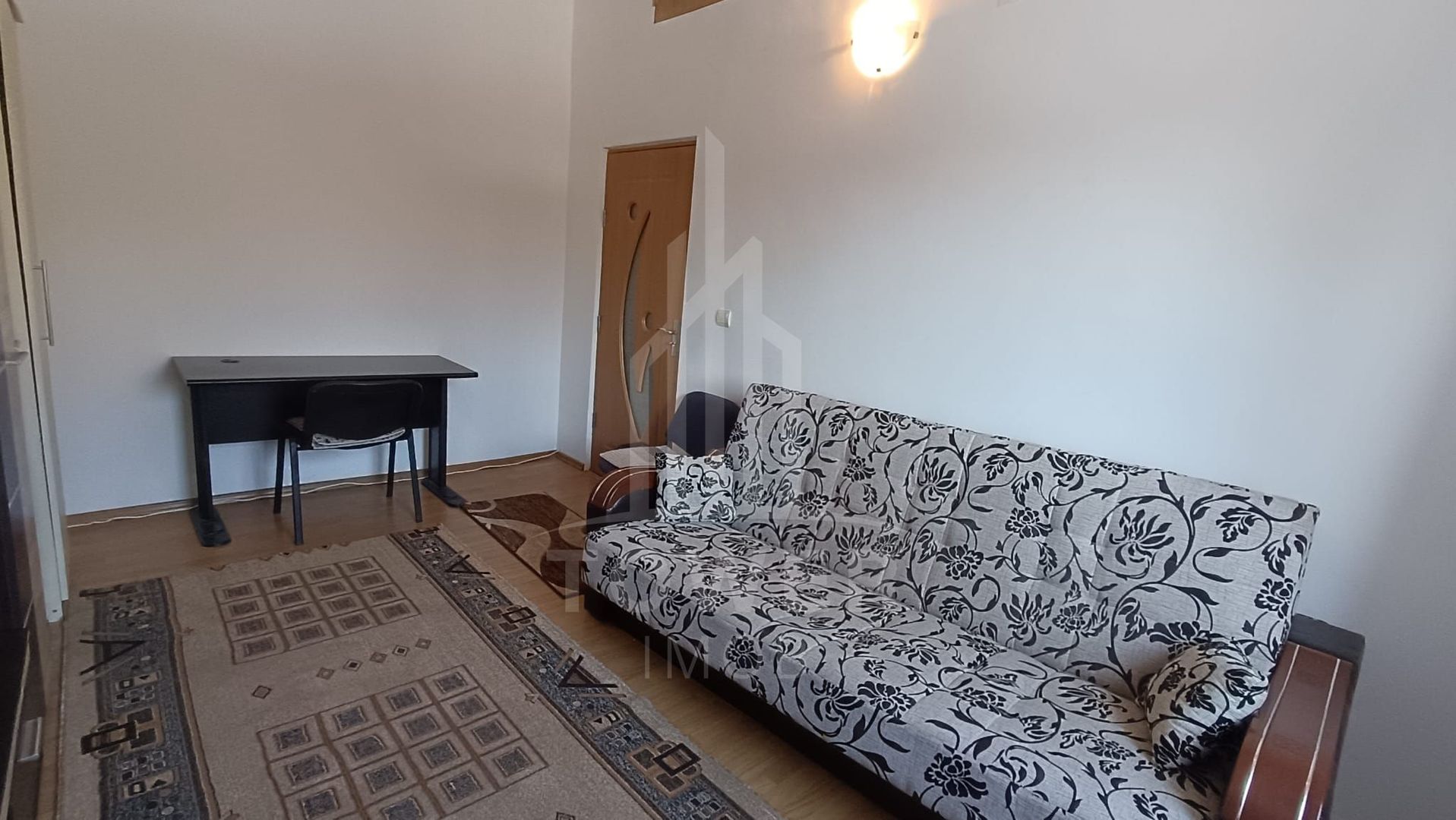 🏡 Apartament cu 2 camere de vânzare – zonă centrală, Str. Câmpului - Poză 1
