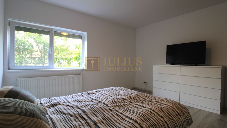 Giroc, plan parter, mobilat si utilat complet ! Loc parcare privat. - Poză 6