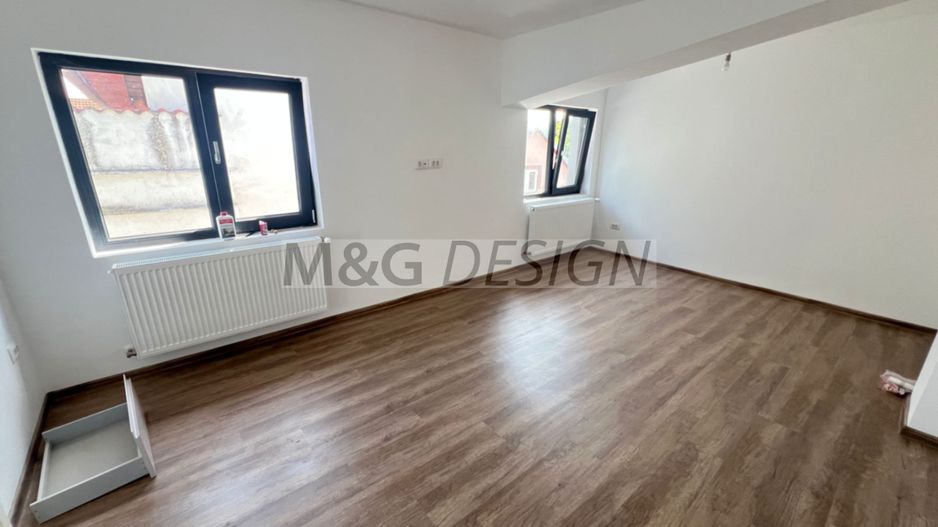 Apartament 3 camere zona Crisan , etaj 1, prima inchiriere - Poză 10