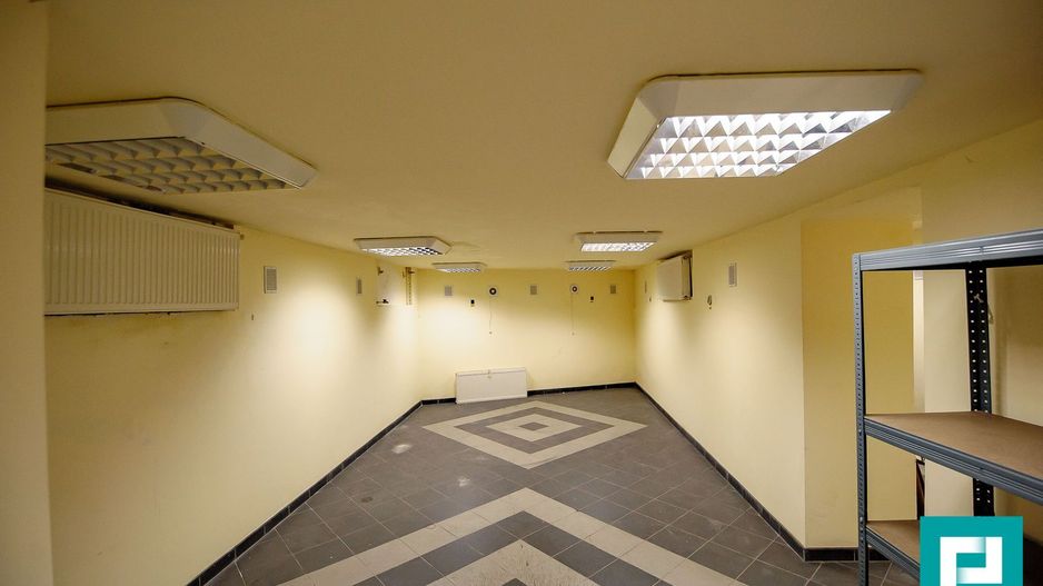 Spațiu comercial Arad, strada Dorobanților 254 mp. - Poză 8