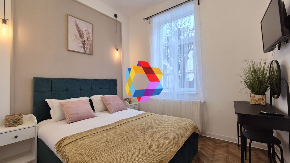 Casa de închiriat pentru regim hotelier sau Birouri -225 mp - Poză 11