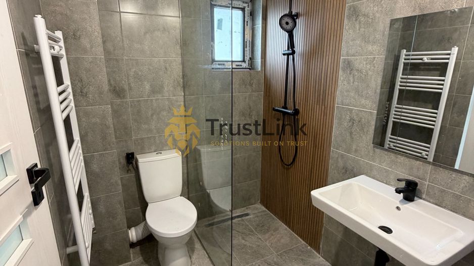 Casa de vanzare 4 camere Finalizata 380mp curte comuna Berceni - Poză 21