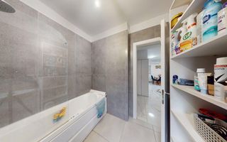 Ap modern, 60 mp utili, loc de parcare inclus - Poză 13