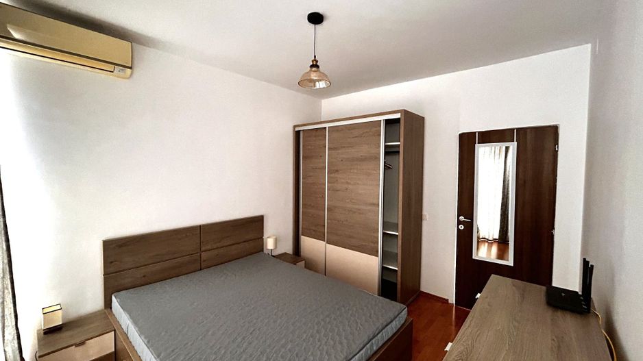 🏡 Închiriez Apartament cu 2 camere, parcare inclusă, Complex Răsărit de Soare - Poză 2