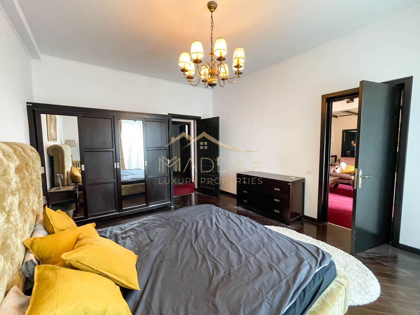 4-room apartment ***140sqm*** // University area - Poză 17