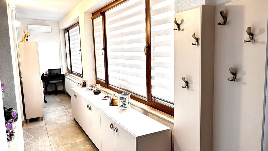 Apartament spatios la curte,  2 camere, complet renovat, Aradul Nou - Poză 11