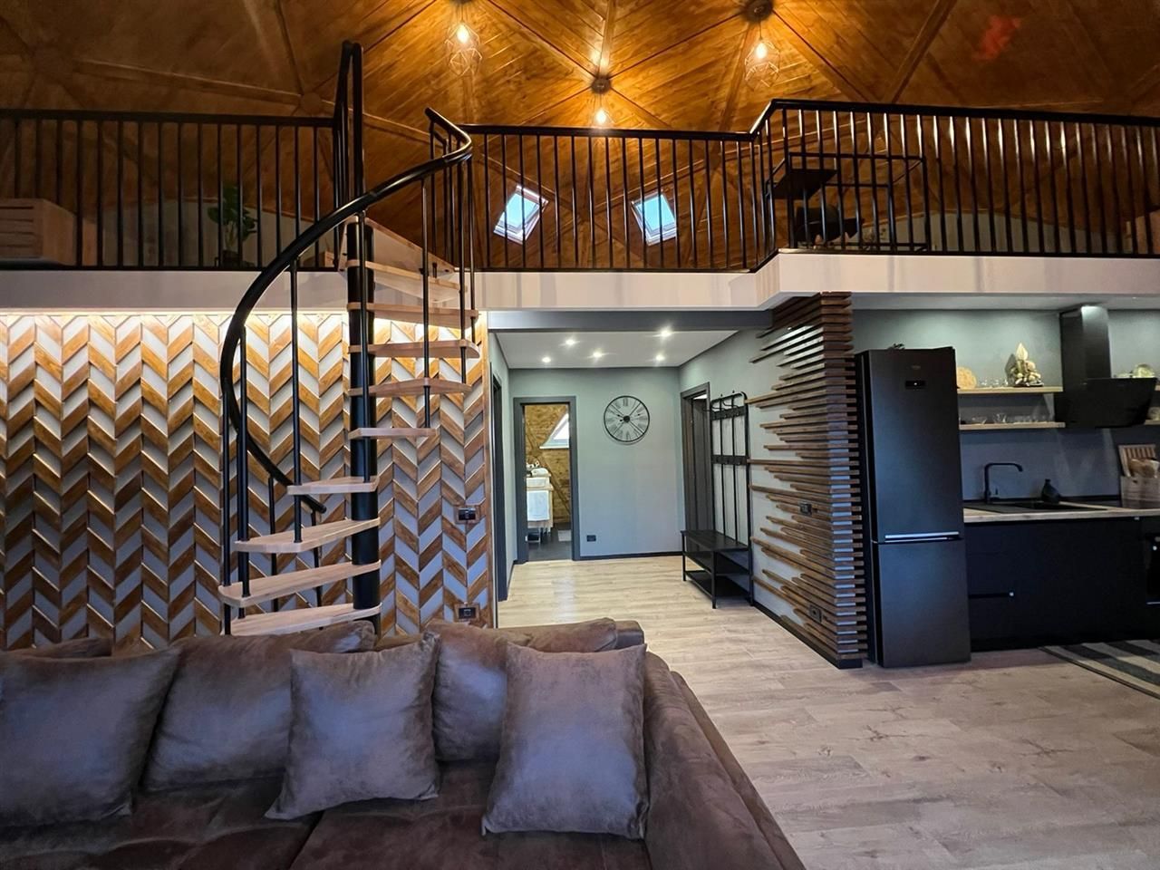 EXCLUSIVITATE The Dome Breaza – Afacere Turiistica Premium la cheie - Poză 4