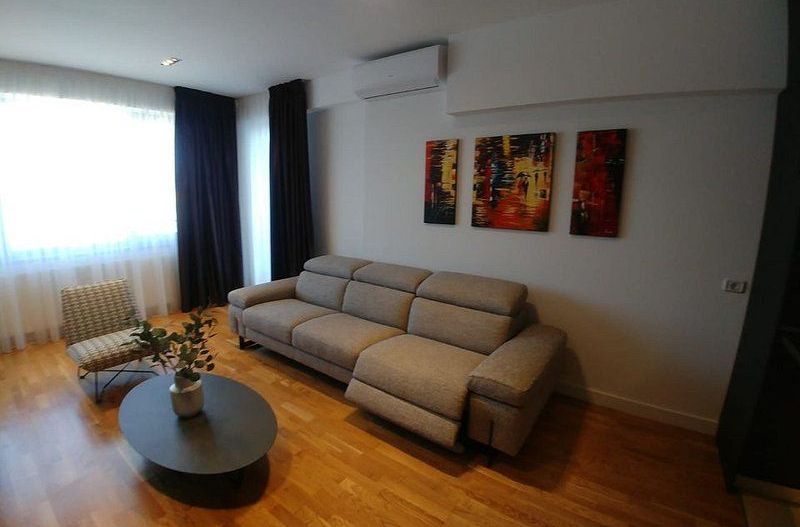 Apartament in imobil nou, suprafata generoasa, dressing, parcare - Poză 2