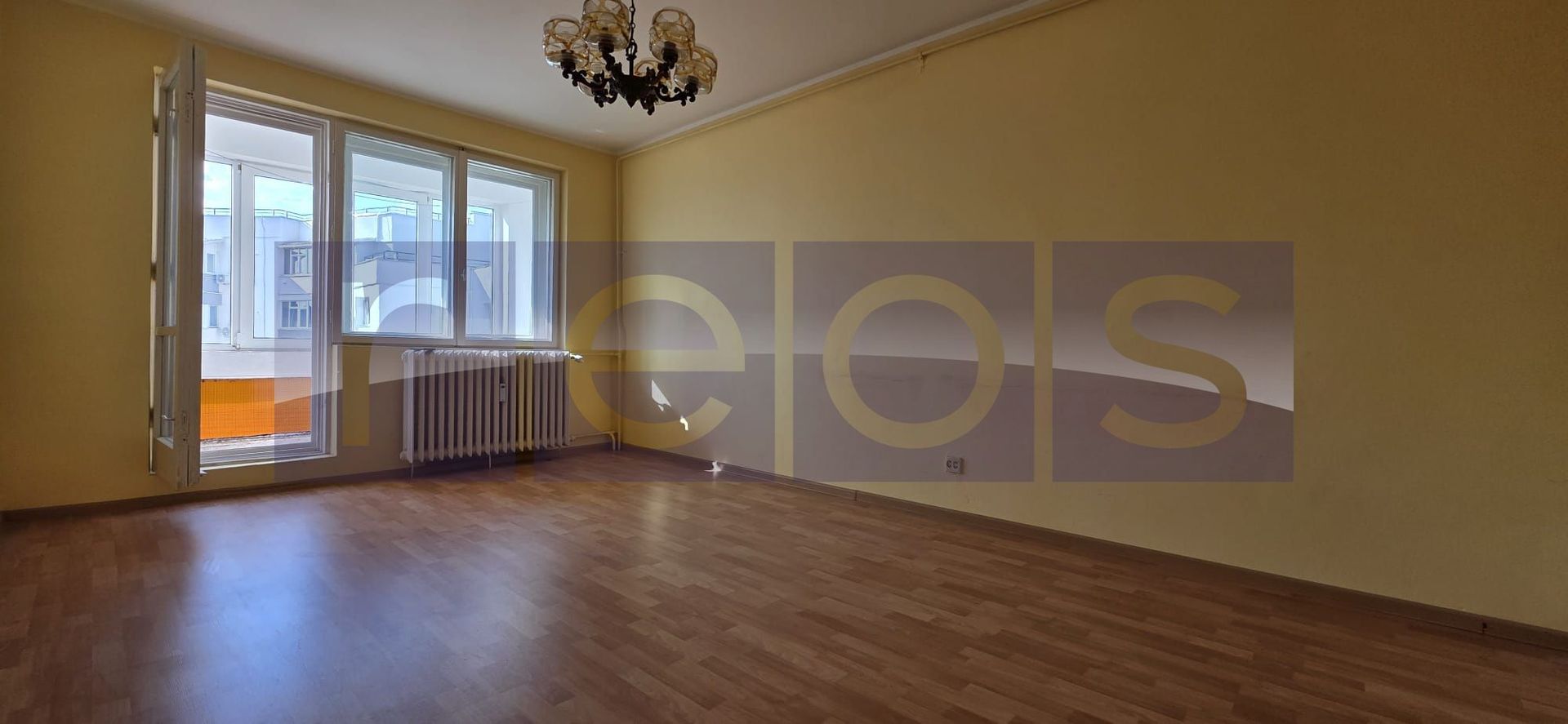 VANZARE 2 CAMERE DECOMANDAT TINERETULUI - Poză 2