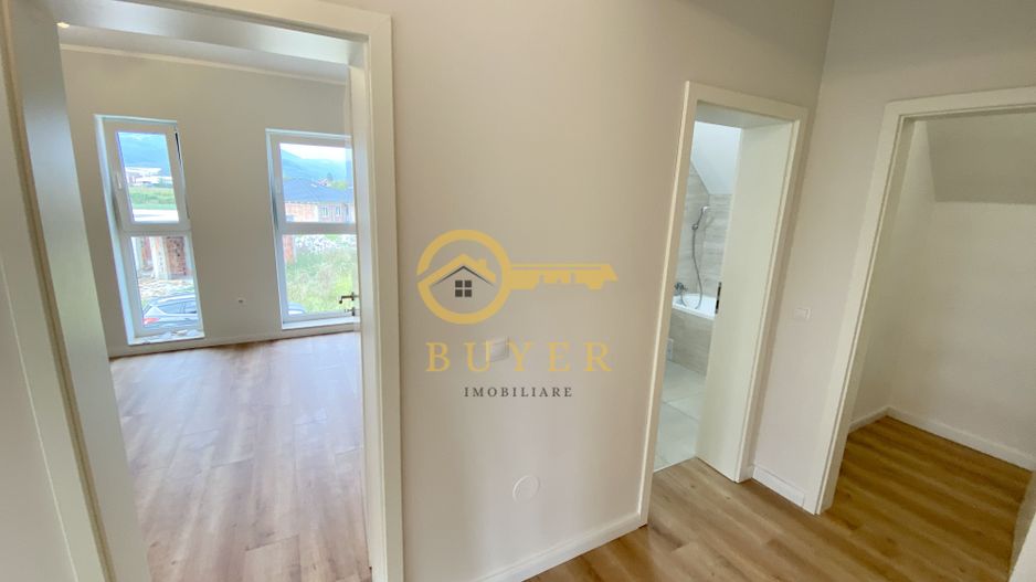 Casa intabulata, finisata LA CHEIE- Talmaciu, zona cu peisaj superb - Poză 19