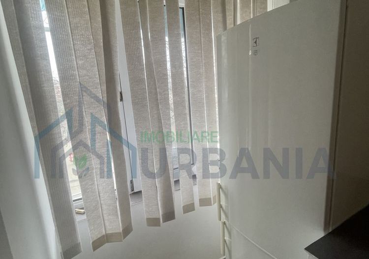 Inchiriez garsoniera langa policlinica nicolina - Poză 4