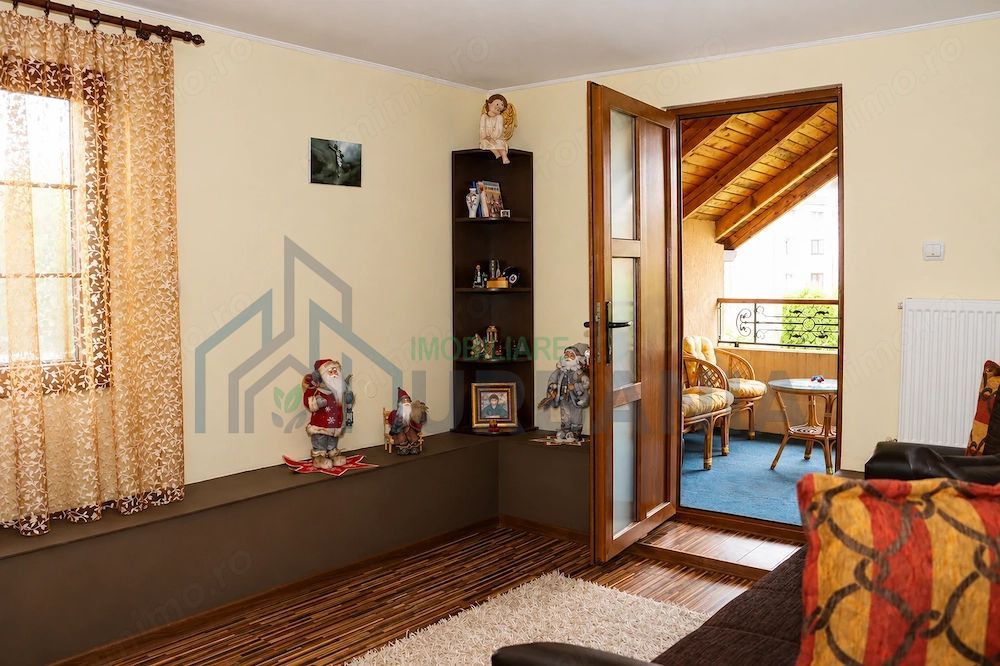 Vilă Ultracentrală Pașcani – Poziție pe Colț, Pereți 60 cm, Mobilată și Utilată - Poză 2