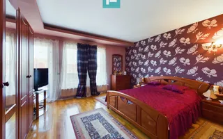Vilă spațioasă cu 8 camere, Grădiște - Poză 45