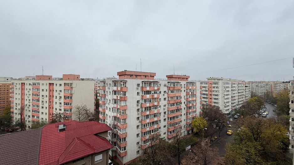 3 camere | Teiul Doamnei | Bloc din 83 | Reabilitat - Poză 4