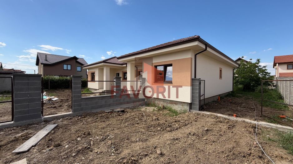 Duplex 3 camere | Toate utilitatile | Teren generos | Zona excelenta - Poză 1