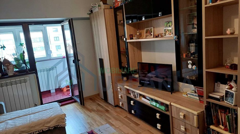 Inchiriez Ap. 3 camere Nicolina (Belvedere) - Poză 3