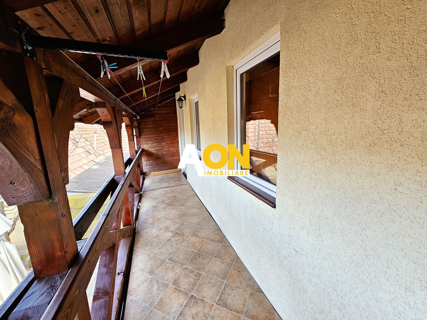 Casa cu 2 corpuri de cladire, 504 mp teren, Lipoveni - Poză 18