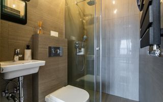 Chirie, apartament 3 camere, strada Alexandru Bernardazzi, Centru - Poză 17