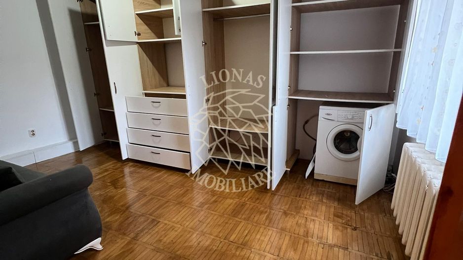 Garsoniera 21 mp-curte comuna-parter-Zona Spalatoria Mara - Poză 6