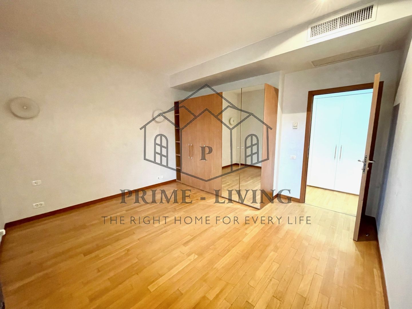 PENTHOUSE  CU 4 CAMERE LA INCHIRIERE IN COMPLEX DIN DOROBANTI CAPITALE - Poză 14