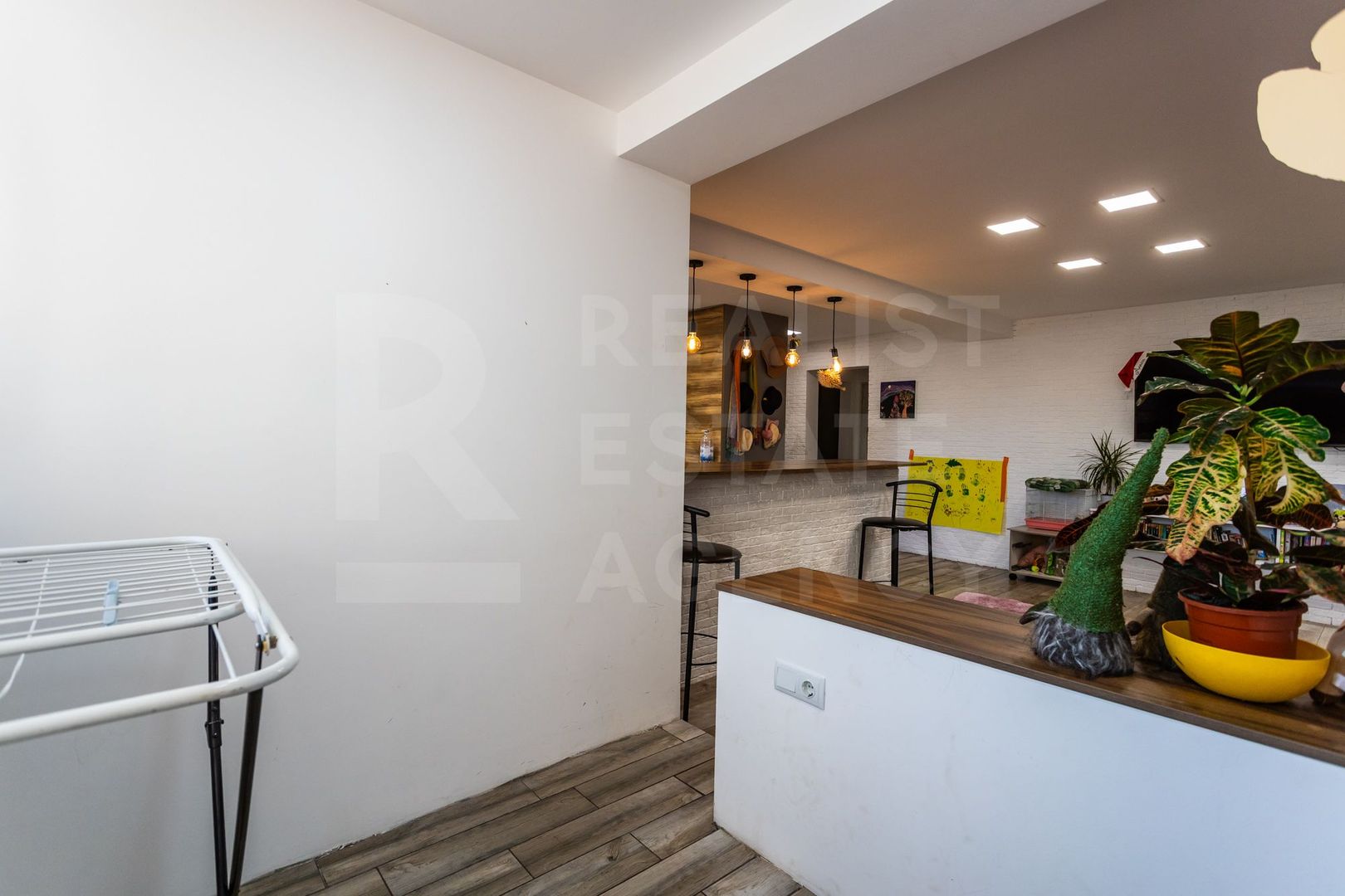 Vânzare, apartament, 3 camere str. Igor Vieru, Ciocana - Poză 5