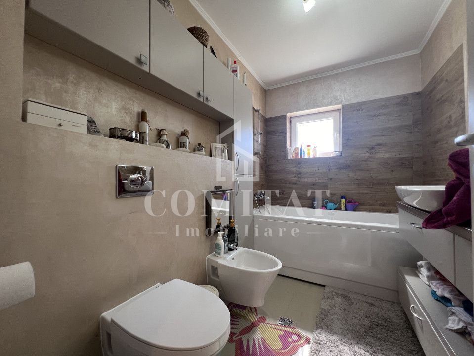 Apartament cu 3 camere, balcon și parcare | cartier Europa - Poză 6