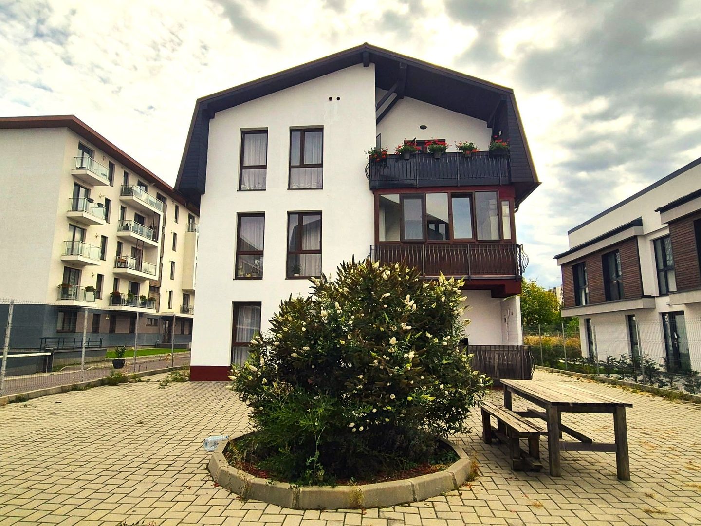 Exclusivitate- Apartament în bloc nou, ideal familie sau studenti - Poză 1
