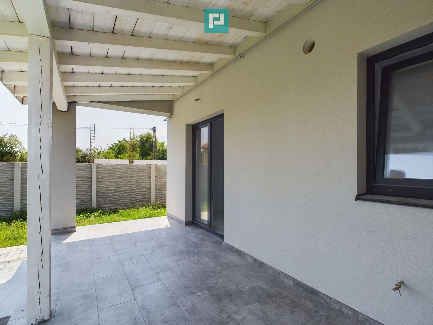 Duplex P+1 deosebit în Moșnița Veche - Poză 1