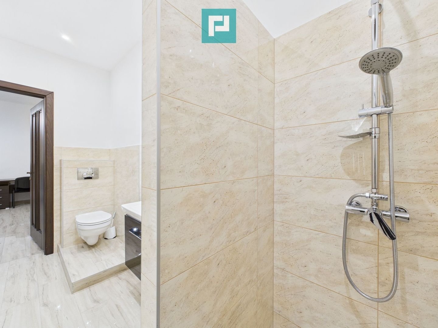 Apartament cu 3 camere ultracentral pe Str.Cloșca - Poză 40