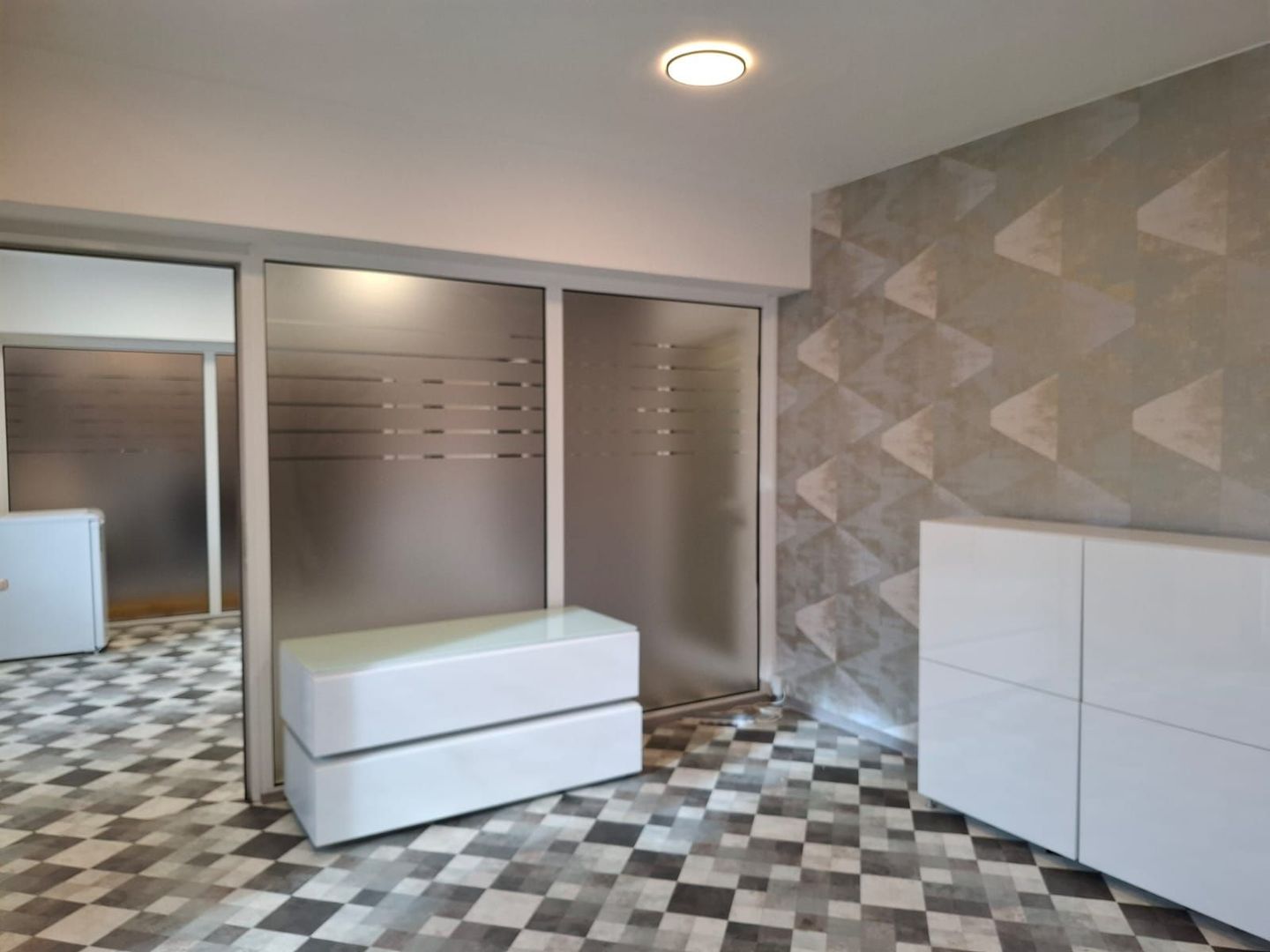 URGENT!,  IMOBIL BIROURI, STRADAL, RANDAMENT MINIM 8%/an, NEGOCIABIL - Poză 5