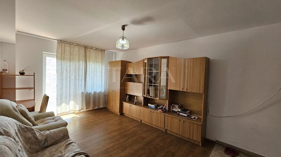 Apartament 2 camere. Parcare subterană. Etaj 2. An 2011. - Poză 2