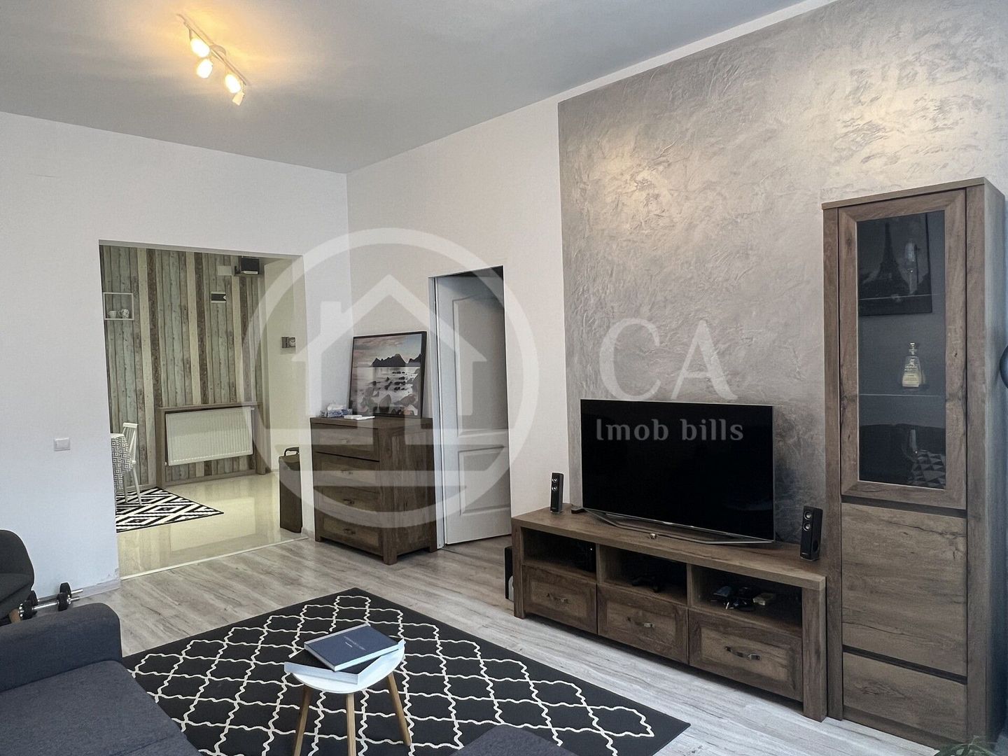 Apartament cu 2 camere de vanzare Ultracentral Oradea - Poză 2