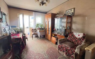 Apartament cu 3 camere - Pajura - Poză 3