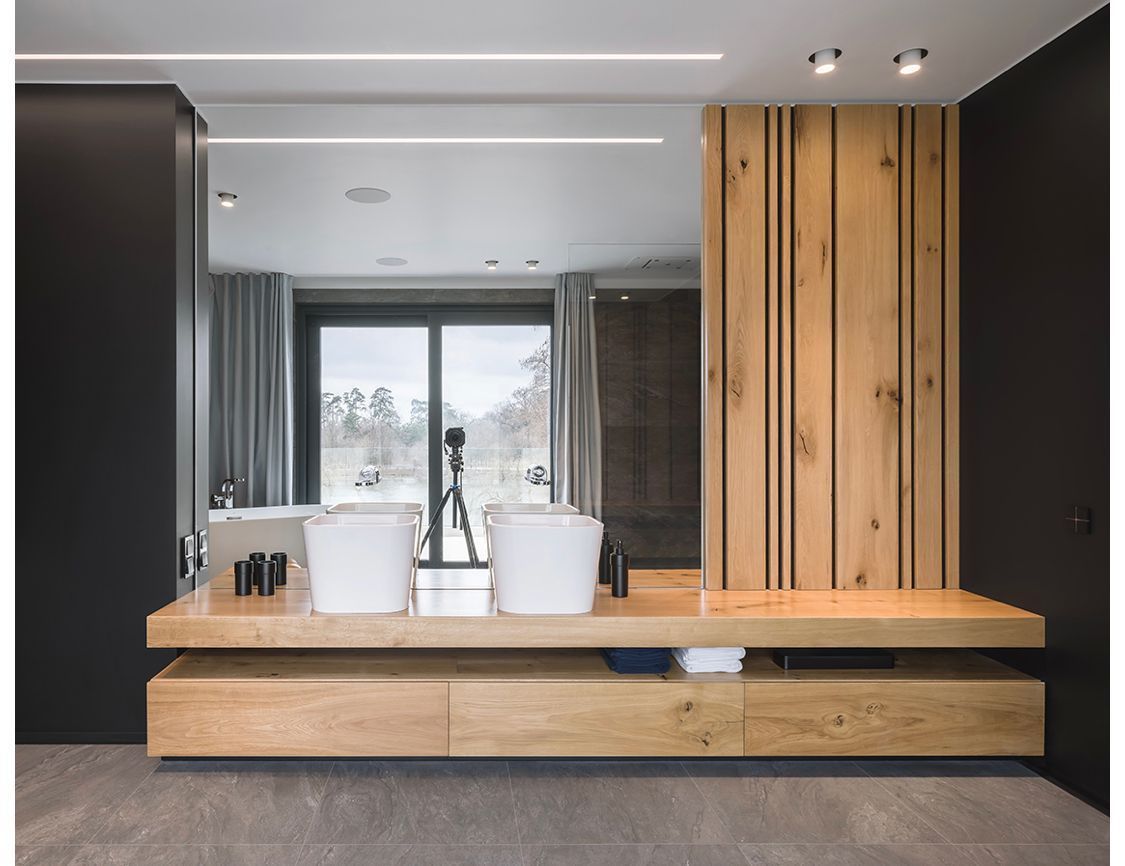 Vila superba în Mogoșoaia cu deschidere la lac - Poză 6