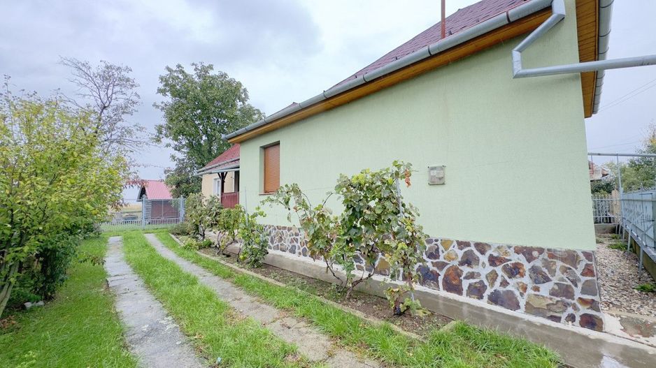 Casă 4 camere, Teren 3.405 mp Loc. Dindeștiu Mic Jud. Satu Mare-Comision 0% - Poză 11