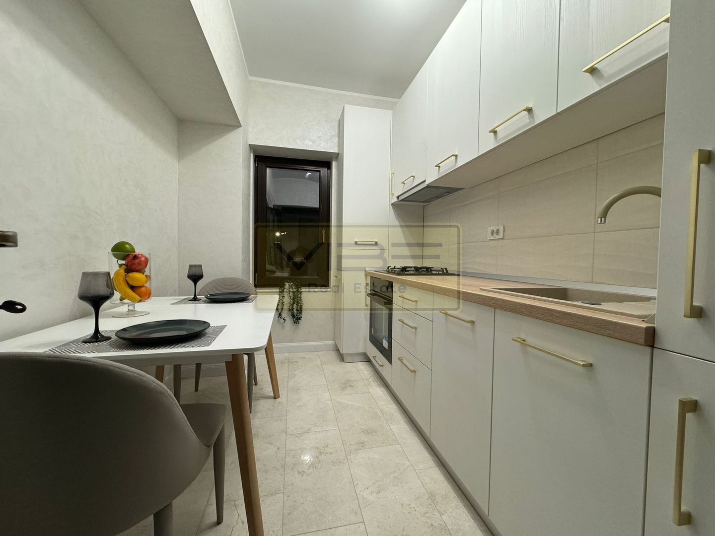 Apartament 2 camere decomandat NOU - Royal Town Copou - Poză 8