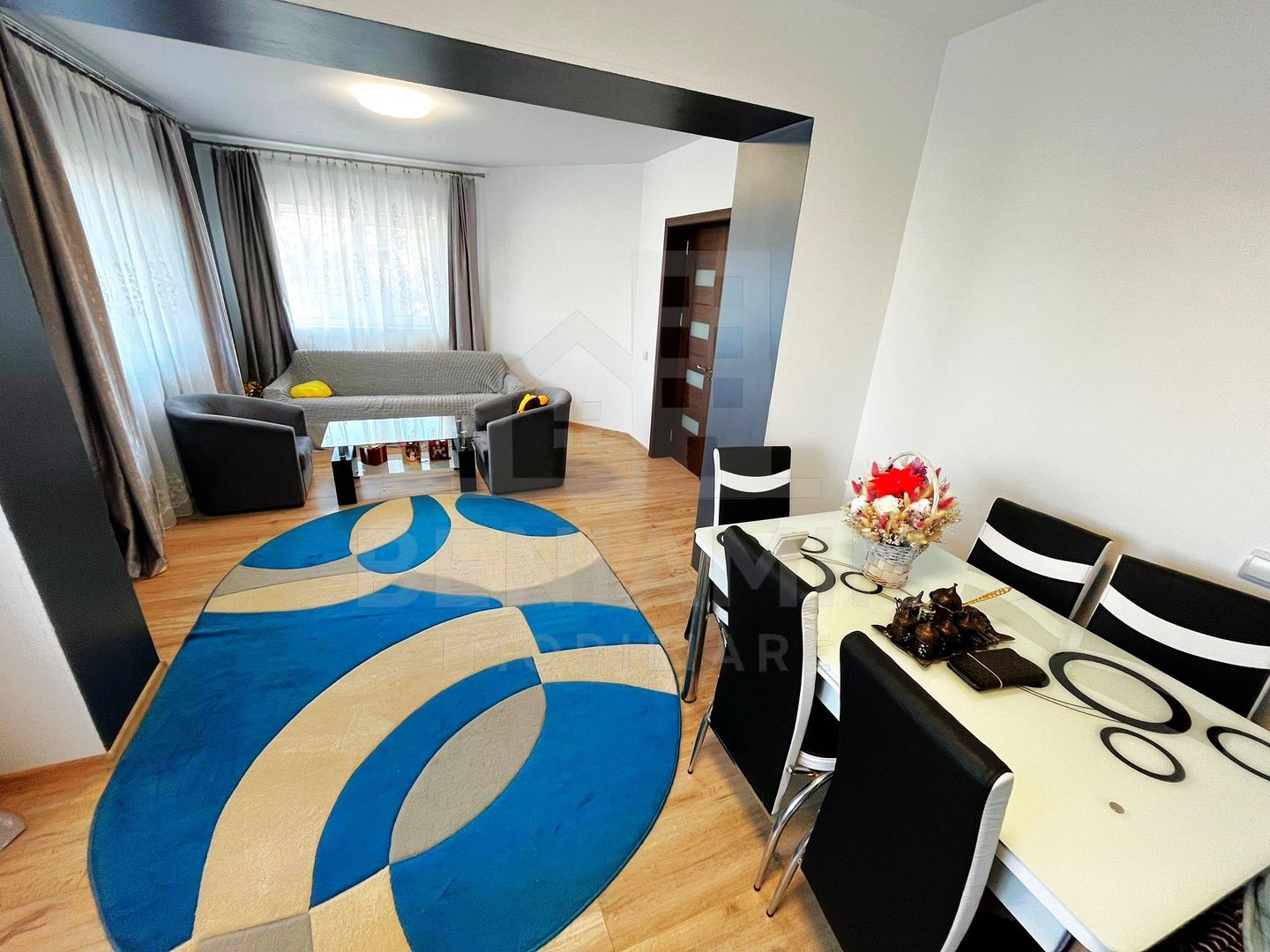 Casa P+1-Toate Utilitatile-3 Dormitoare-2 Bai-680mp Teren-Mobilata - Poză 3