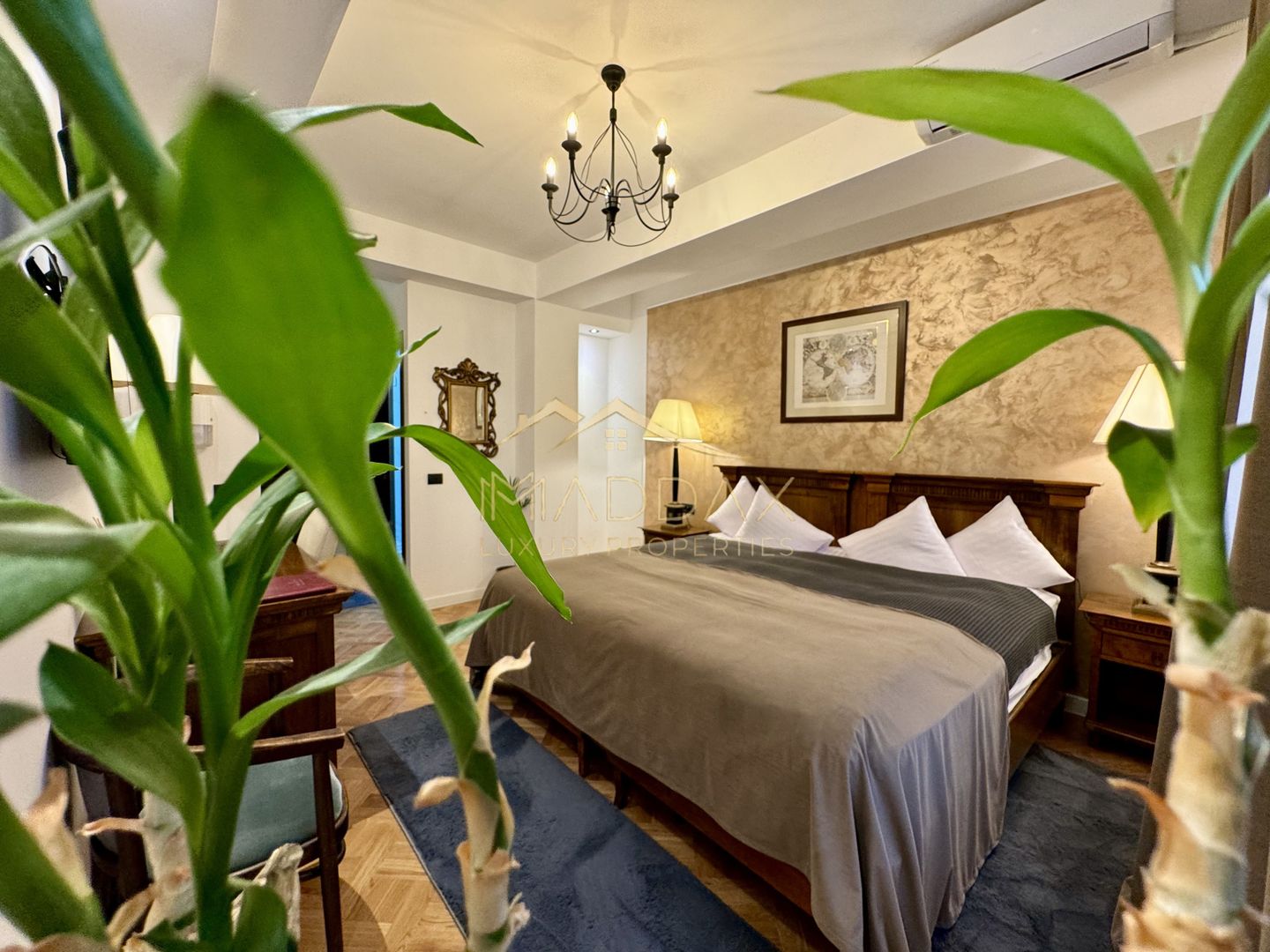 Apartament cu 4 camere / Posibilitate investitie / Arcul de Triumf - Poză 7