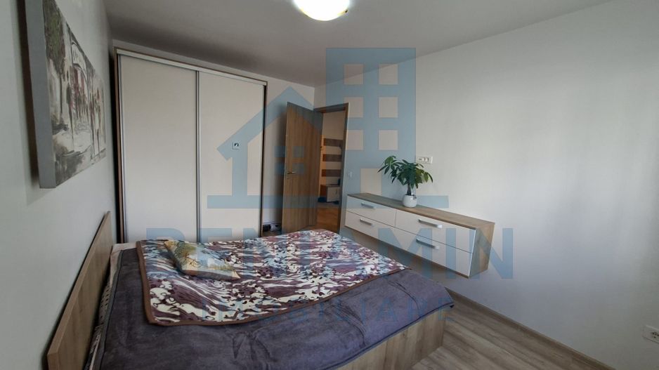 Apartament 2 camere decomandat parter Mall Coresi 50mp parcare boxa - Poză 11