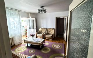 Apartament cu 2 camere + boxa la subsol de vânzare, zona Lipovei - Poză 12