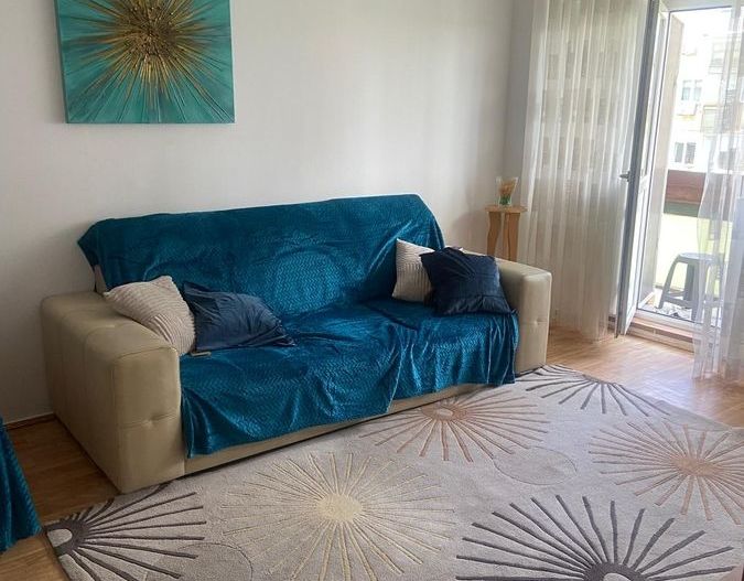 Închiriere 3 camere | 2 băi | 2 balcoane | metrou Valea Ialomiței - Poză 1